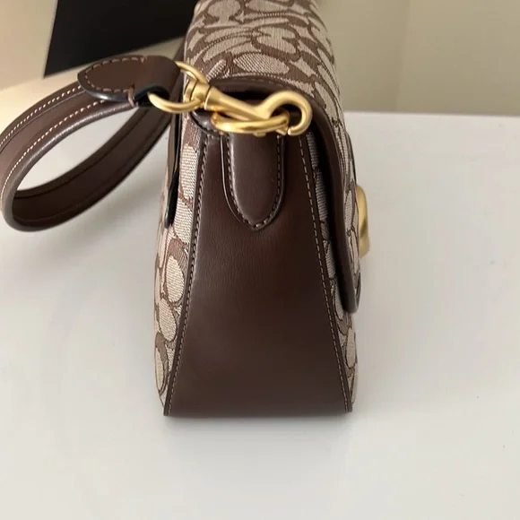Coach Tabby Signature Jacquard Shoulder Bag in Oak Maple - Picture 3 of 15